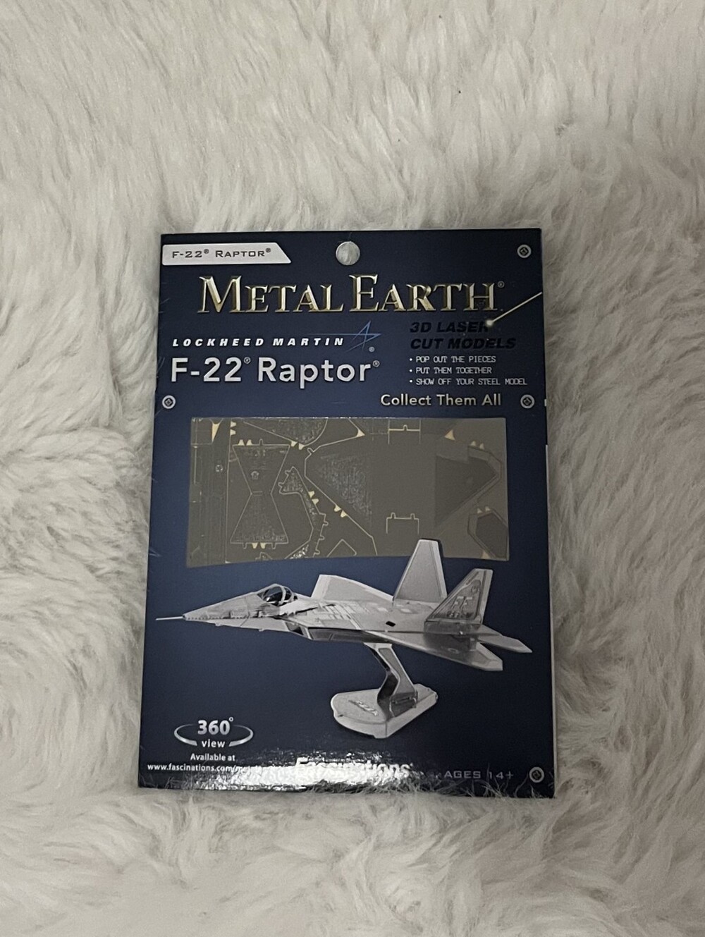 Metal Earth Kids Building Set - Silver Metal Aircraft Models - Picture 2 of 8